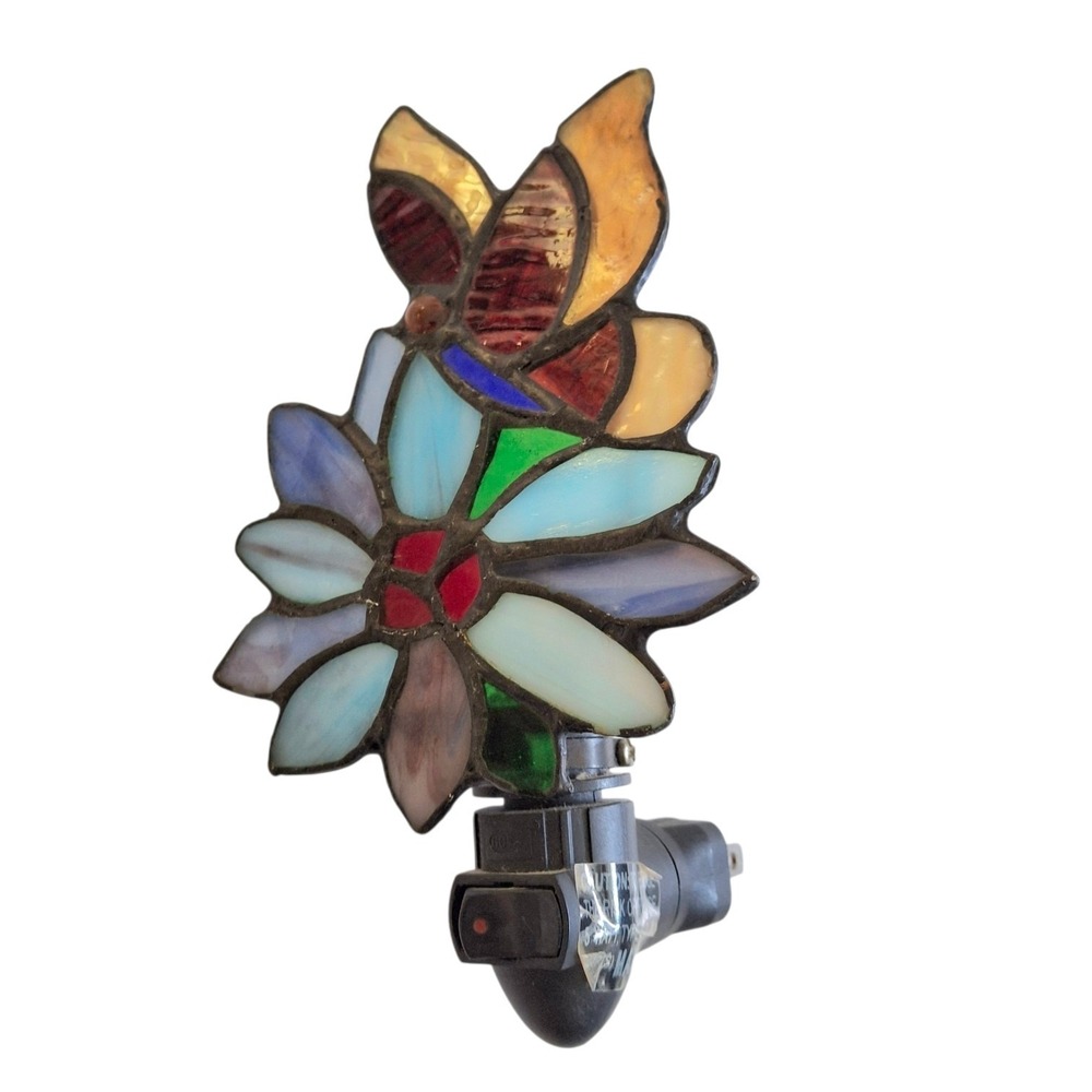 Vintage J.J.  Stained Glass Butterfly/Flower Artisan Lamp Plug In Night Light